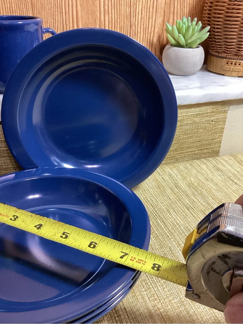 Blue Melamine Dinnerware Set - 4 Mugs & 4 Bowls